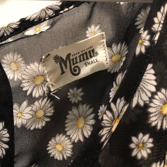 🦄 Show me Your Mumu Rowdy Romper size s! - Picture 2 of 3